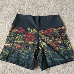 CVG Dressed To Kill shorts NWOT 🌹